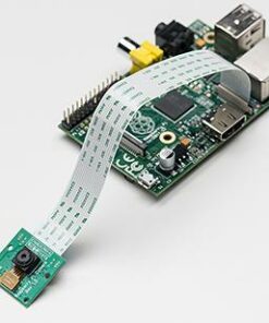 Camera Module được lắp trên bo mạch Raspberry Pi