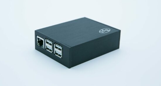 Vỏ nhôm Banana Pi M2 Berry - Ảnh 4
